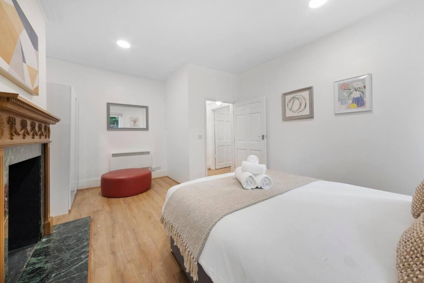 2 Bed Piccadilly Apartment 3 London Exterior photo