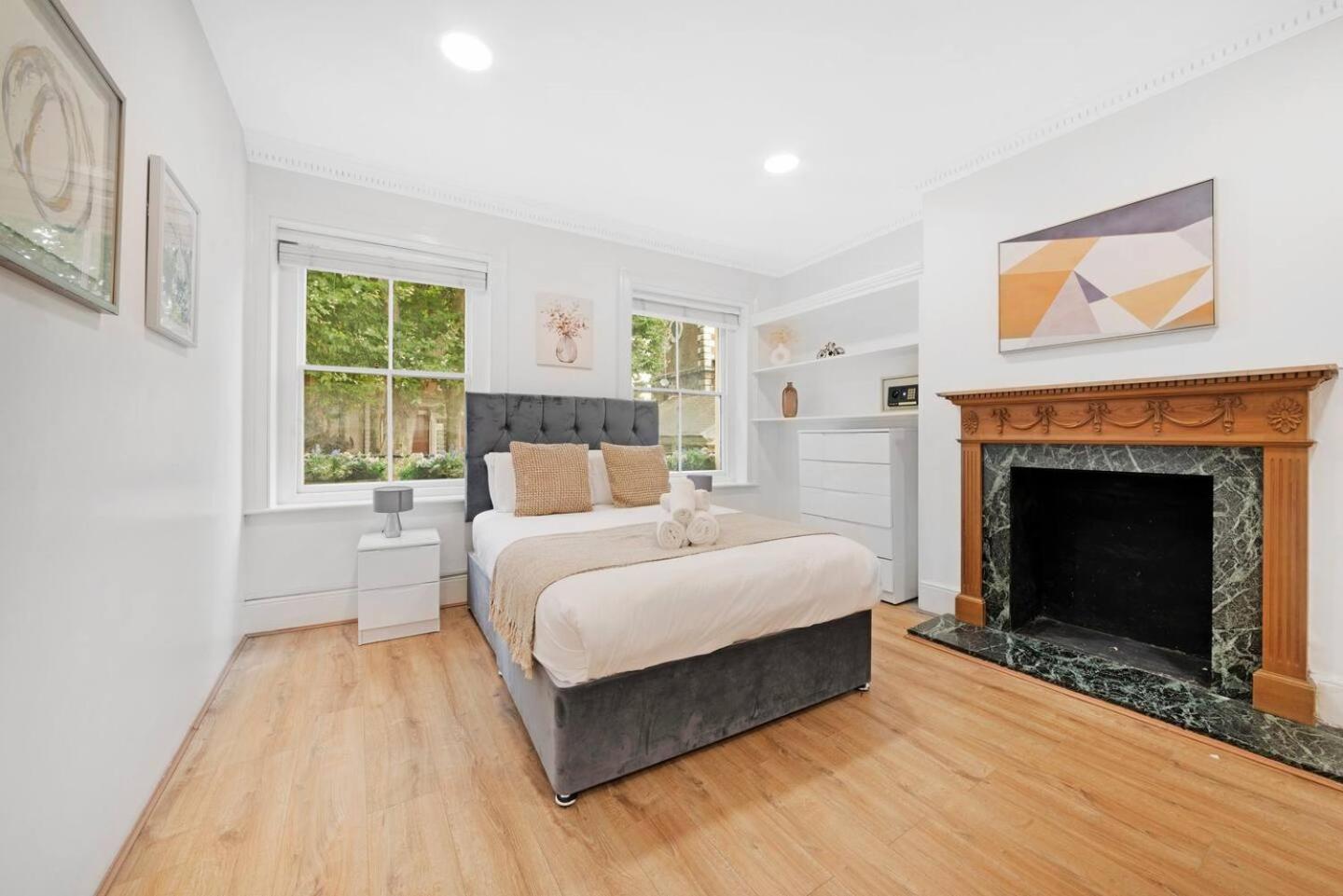 2 Bed Piccadilly Apartment 3 London Exterior photo
